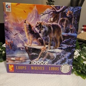 1000 piece wolves puzzle.
